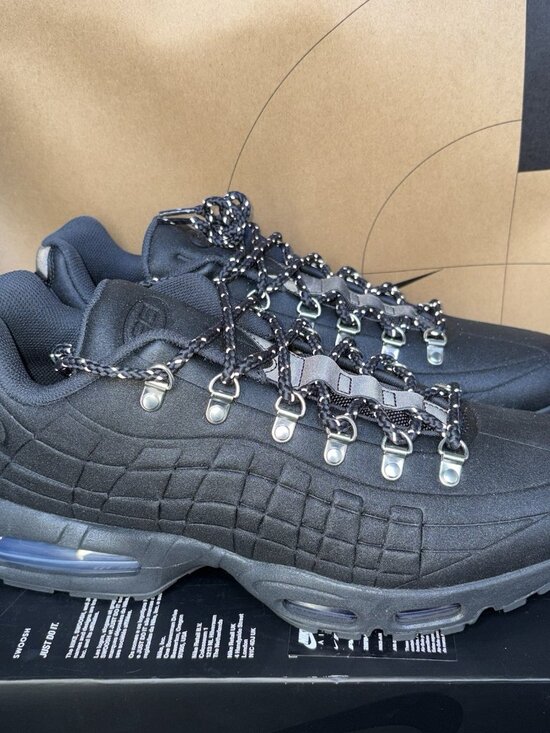 NEW Nike Air Max 95 Winterized Big Bubble Black Off Noir IQ1662-045 Size 14 main image 7
